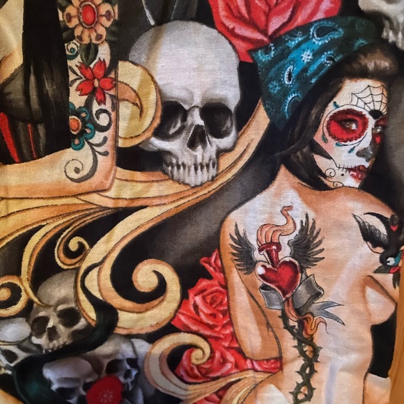 Woman’s size 6 Easy Green pants - Picture 3 of 9